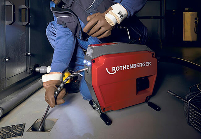 Kartal Balkon Gideri Açmak